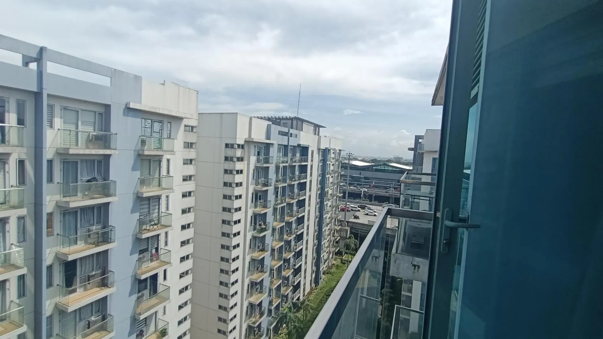 Apartment Condotels Near Terminal 3 Airport Manila